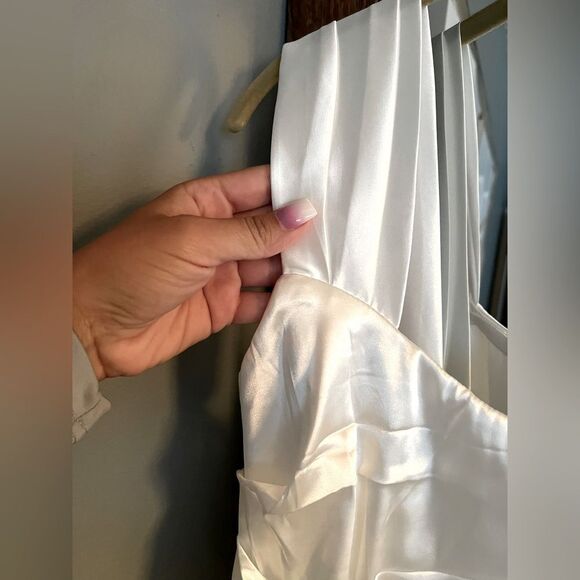 Alamour the Label White Dress - Picture 3 of 7